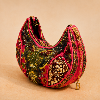 Behad Chaand Bag